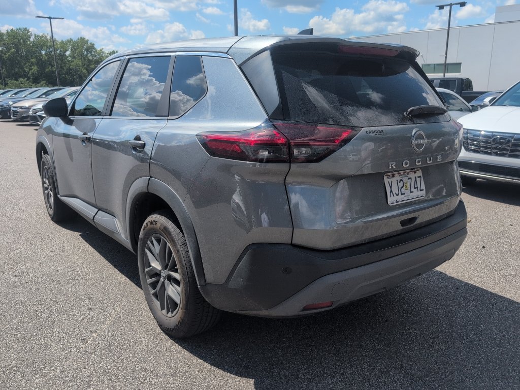 Used 2023 Gun Metallic Nissan S image 8