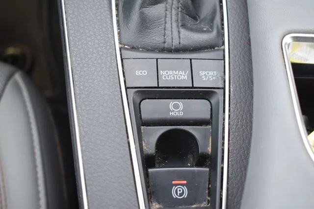 Used 2019 Red Toyota Touring image 32