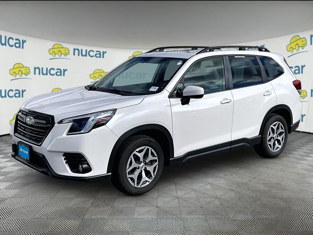 Used 2023 Crystal White Pearl Subaru Premium image 3