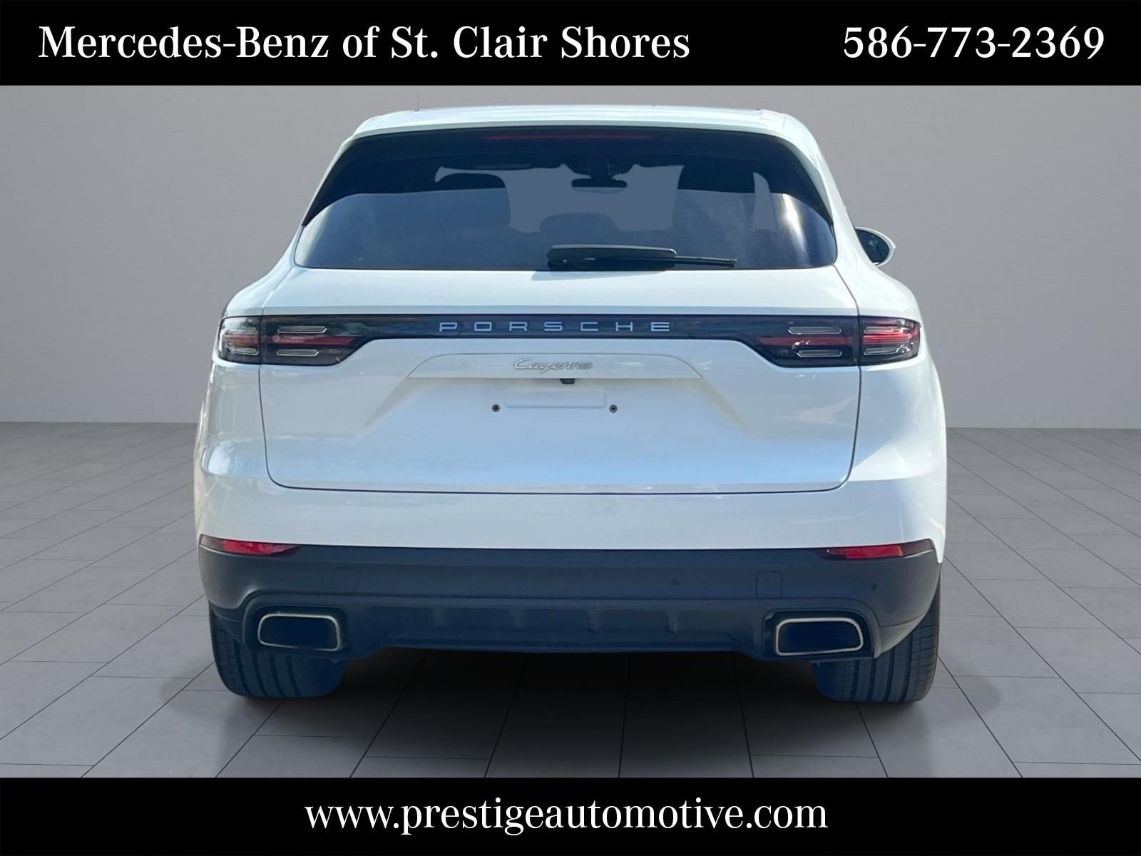 Used 2021 White Porsche Base image 5