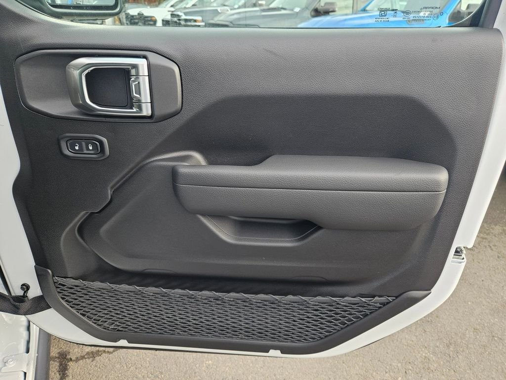 2026 Jeep Wrangler 4-Door Willys - Photo 17