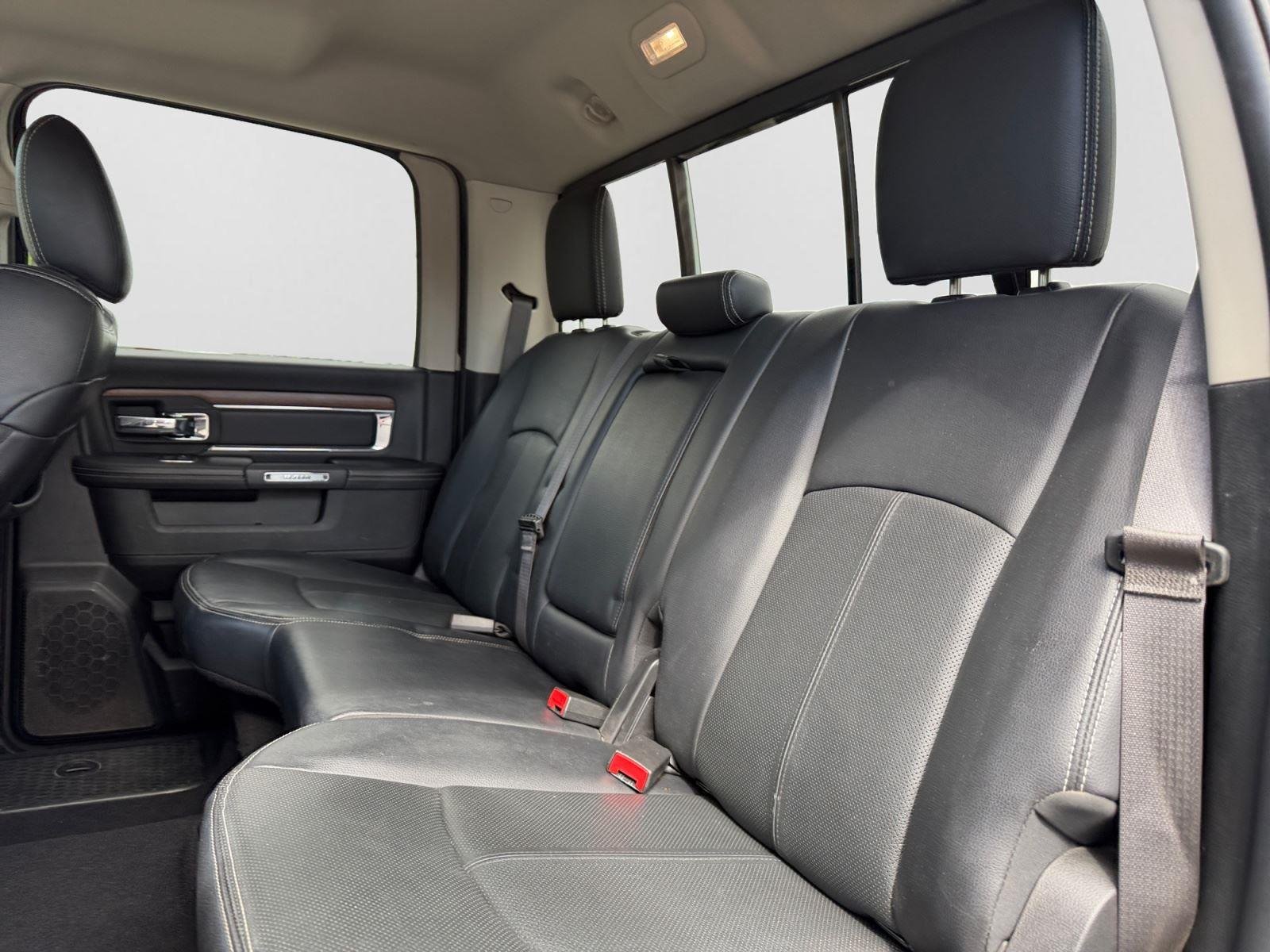 2019 RAM Ram 1500 Classic Laramie - Photo 16