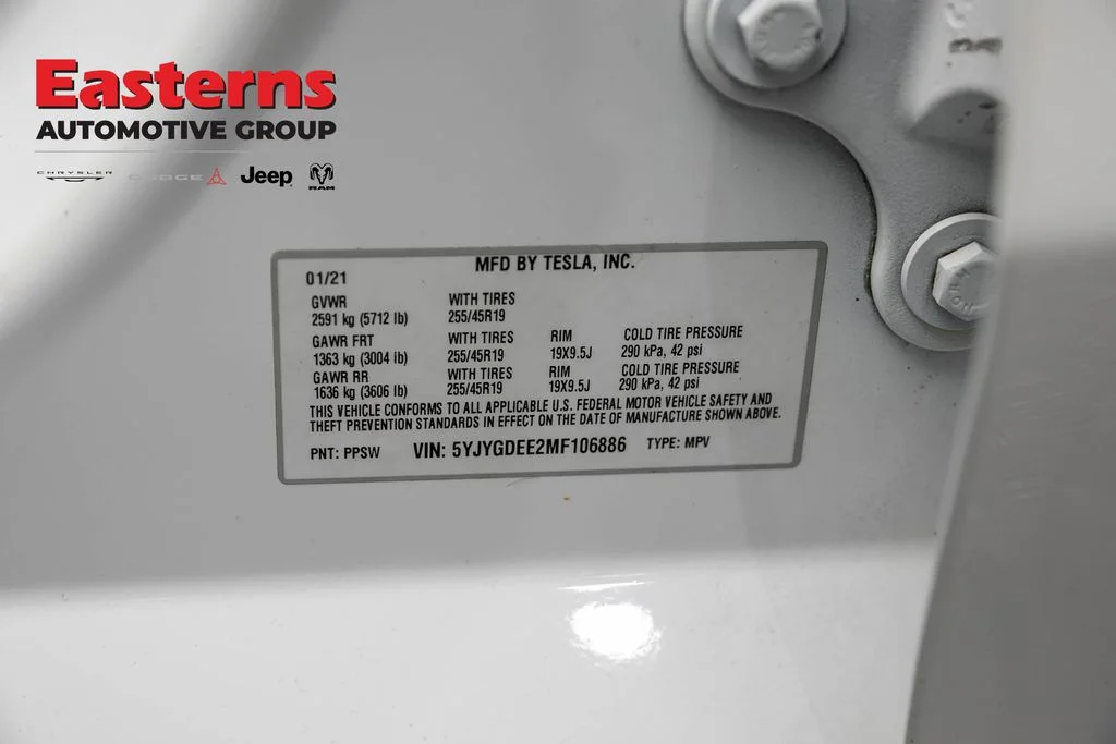 Used 2021 White Tesla Long Range image 29