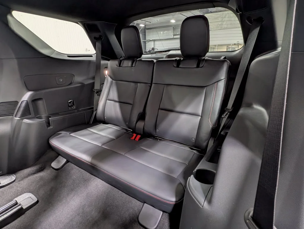 New 2027 Avalanche Gray Ford ST-Line image 16