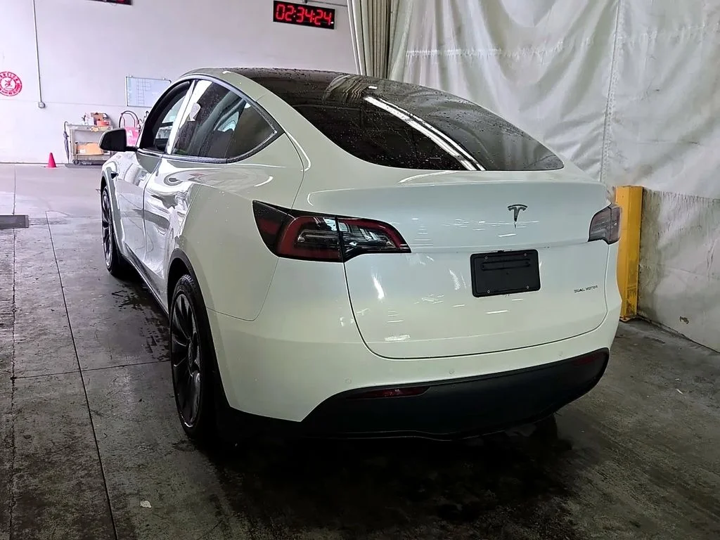 Used 2022 Tesla Model Y Long Range with VIN 7SAYGDEE4NF314868 for sale in Inglewood, CA