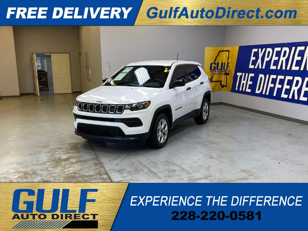 Used 2025 White Jeep Sport image 4