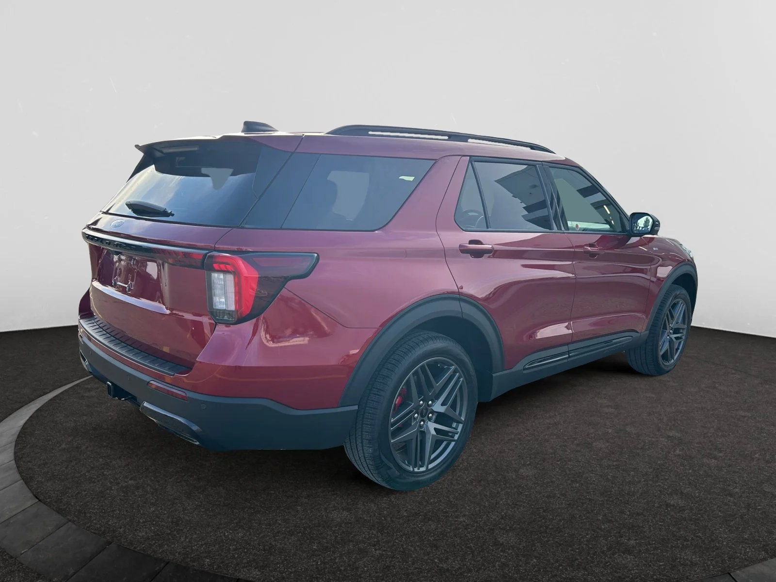 New 2027 Ruby Red Metallic Tinted Clearcoat Ford ST-Line image 5