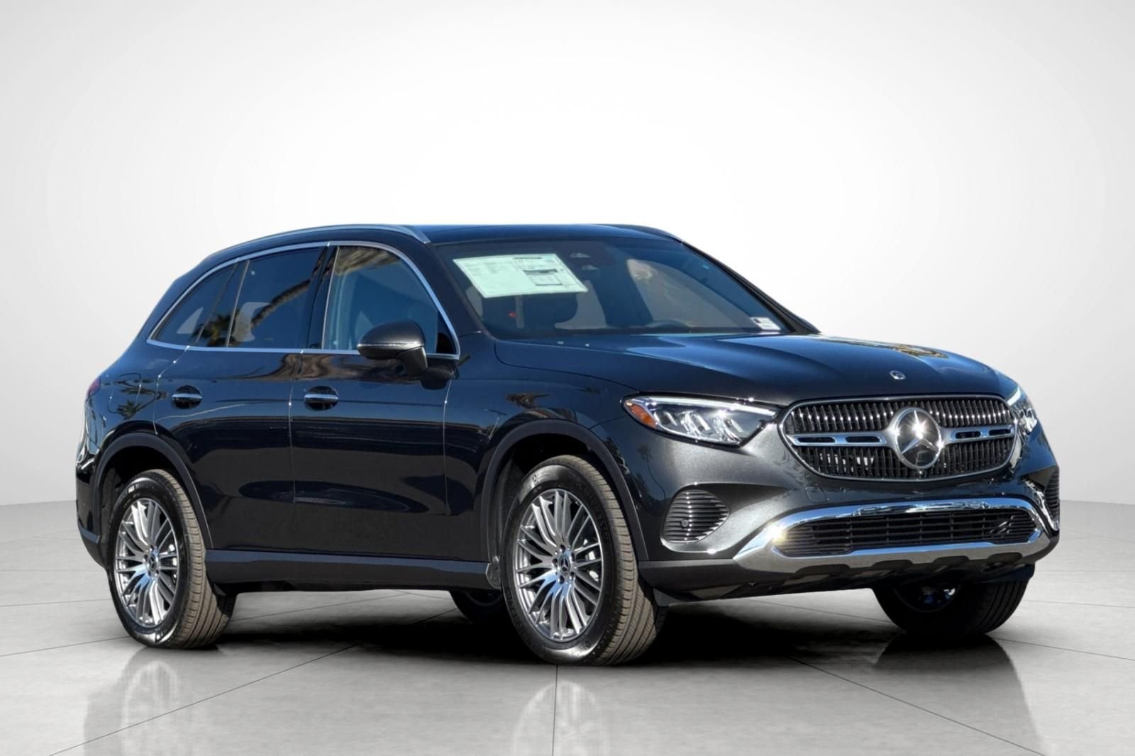 Certified Used 2026 Gray Mercedes-Benz GLC 300 image 31