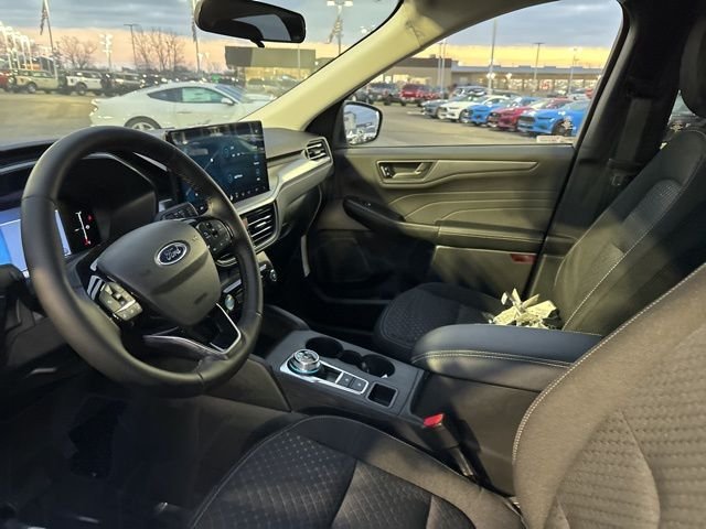 New 2026 Silver Ford Active image 16
