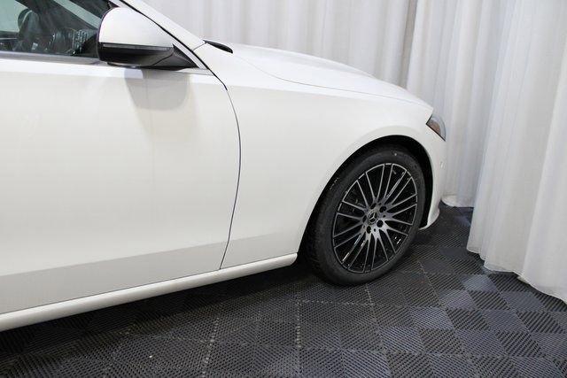 New 2025 Polar White Mercedes-Benz C 300 image 43