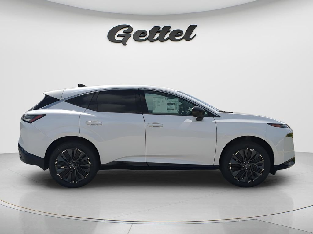 New 2026 Everest White Pearl TriCoat Nissan Platinum image 4