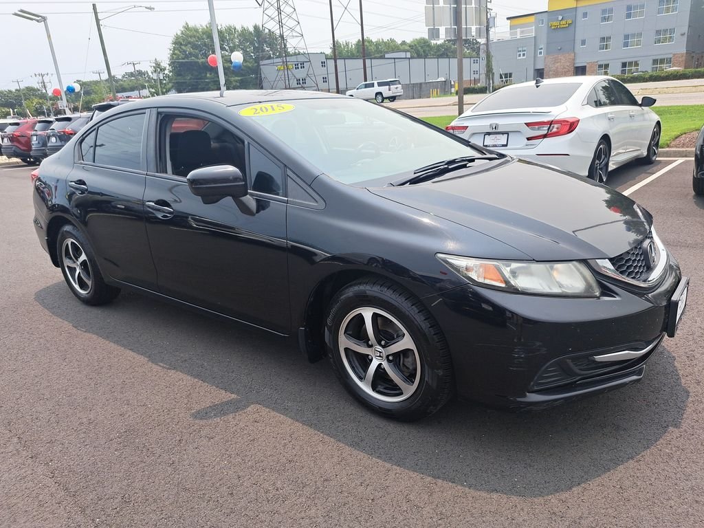 Used 2015 Black Honda SE image 14