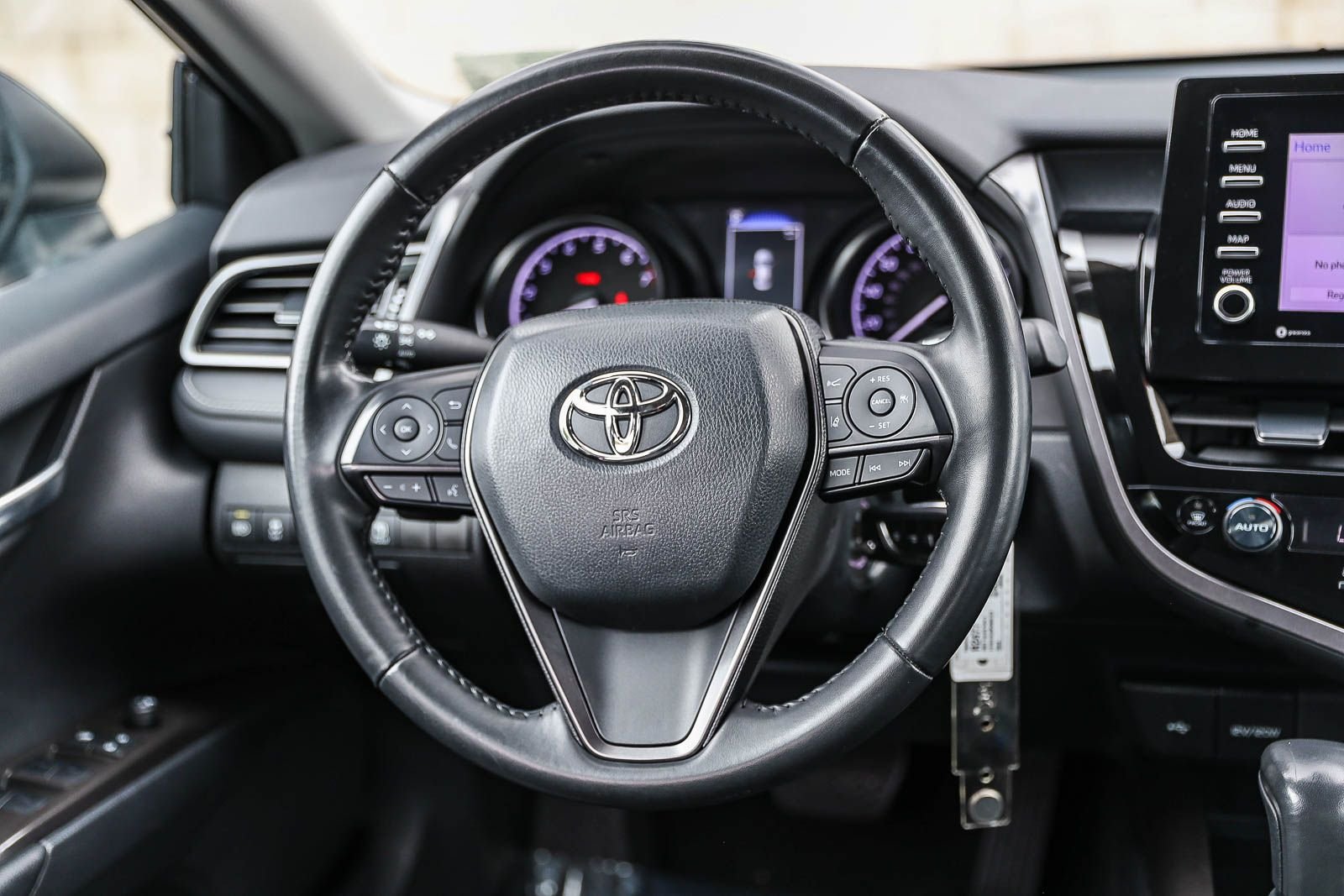 Certified Used 2023 MIDNIGHT BLACK METAL Toyota SE image 15
