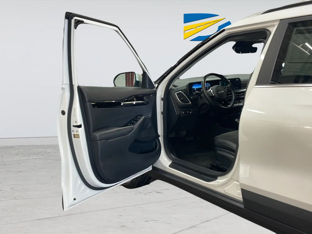 Certified Used 2024 White Kia S image 34