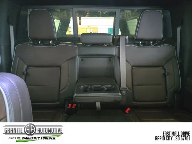 Used 2024 Silver GMC Denali image 40
