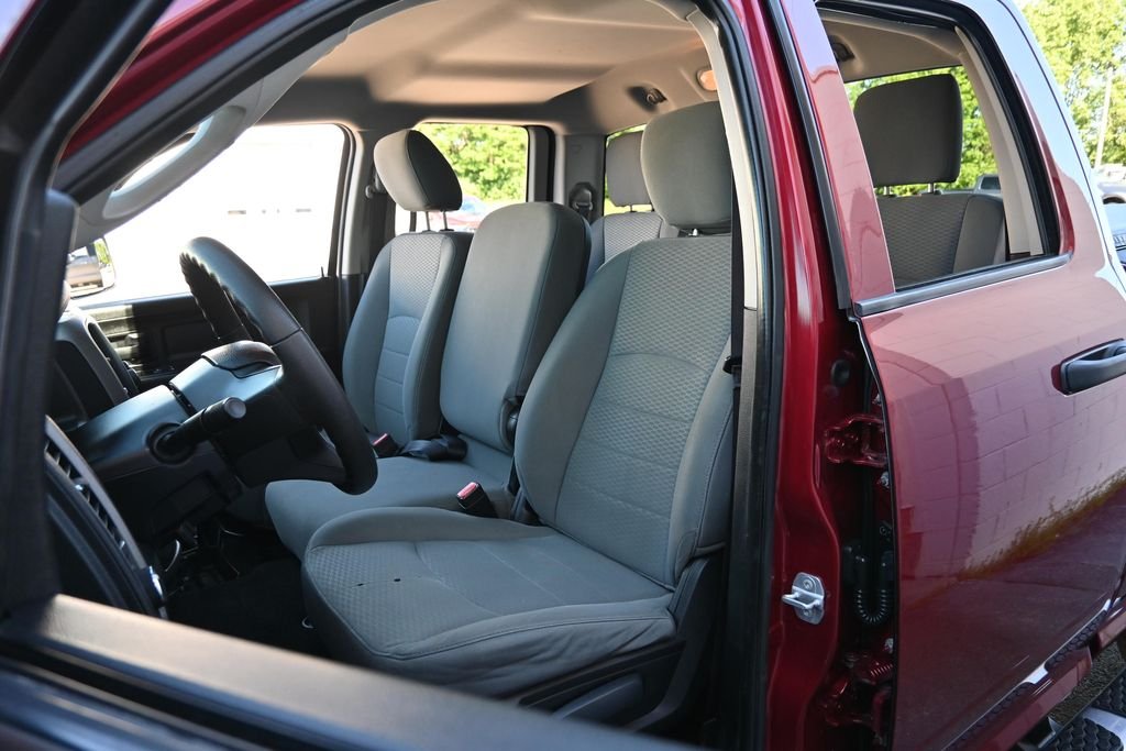 Used 2015 Deep Cherry Red Crystal Pearlcoat Ram Tradesman image 19