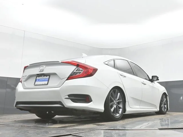 Used 2019 White Honda EX image 44