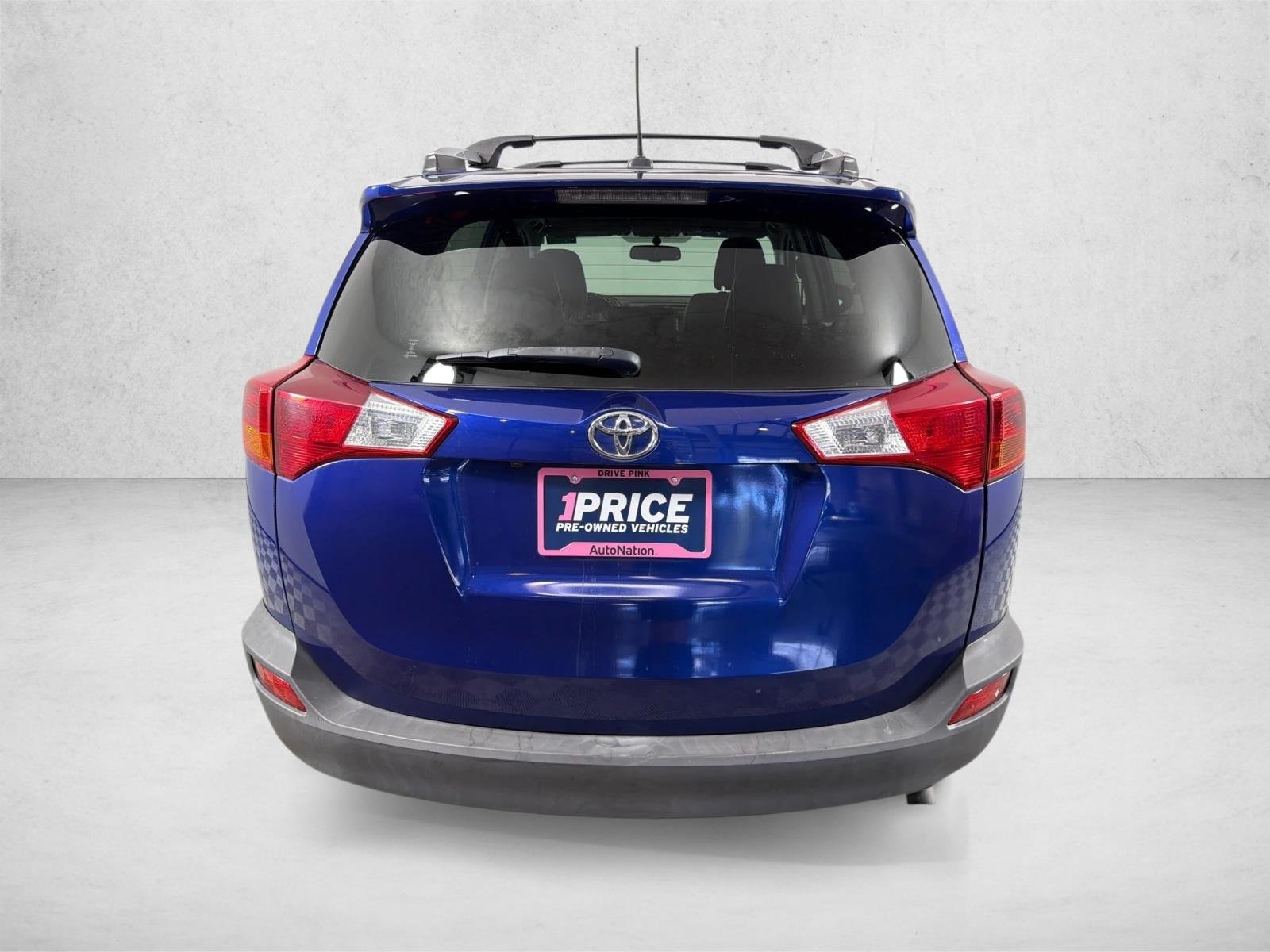 Used 2015 Blue Crush Metallic Toyota Limited image 6