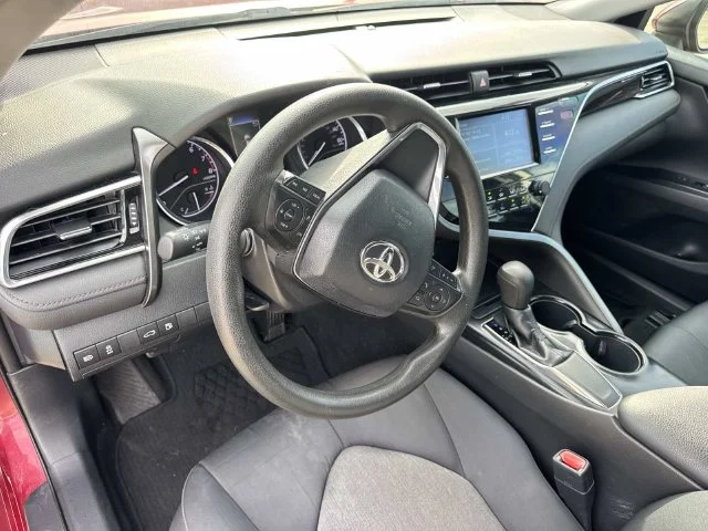 Used 2018 Red Toyota LE image 44