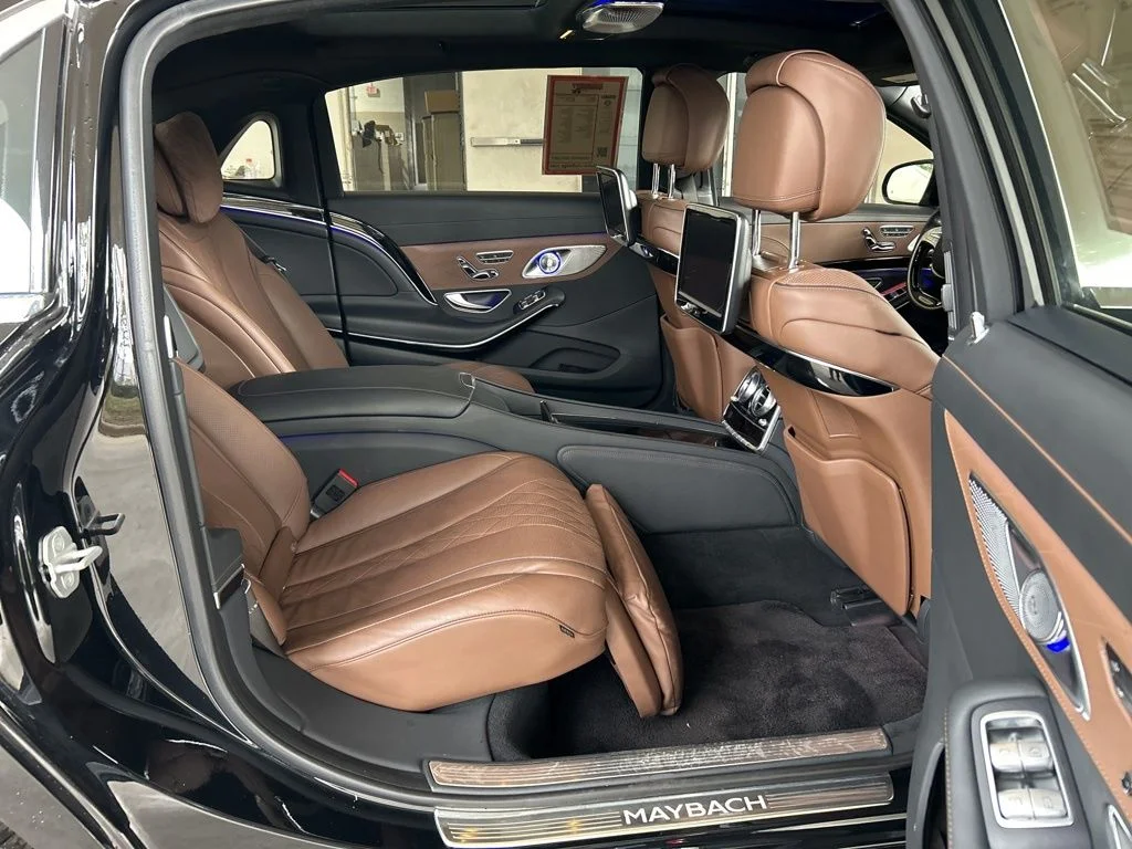 Used 2017 Black Mercedes-Benz Maybach S 550 image 32