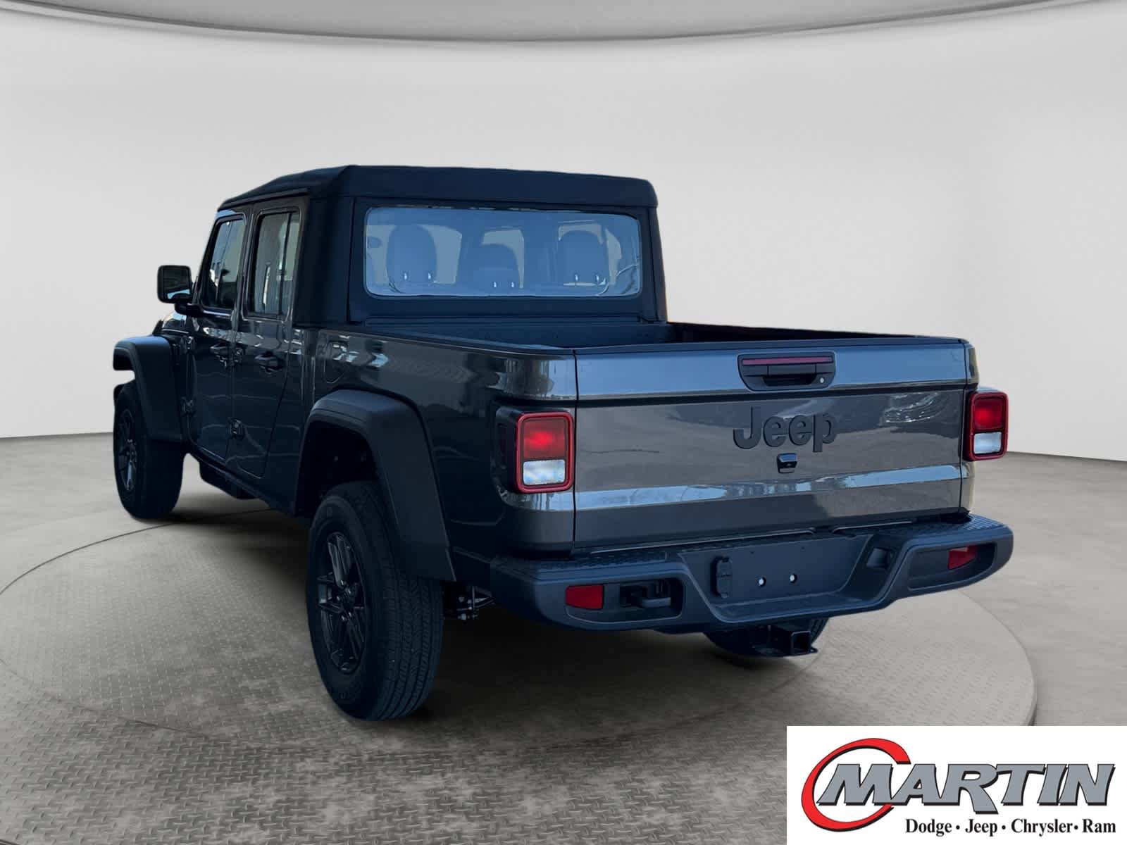 New 2026 Granite Crystal Metallic Clear-Coat Exterior Paint Jeep Sport image 7