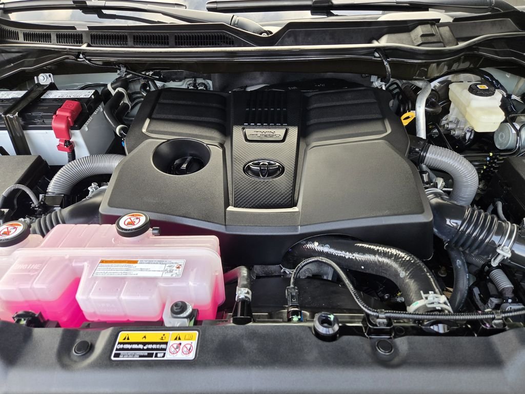 2024 Toyota Tundra SR5 - Photo 20