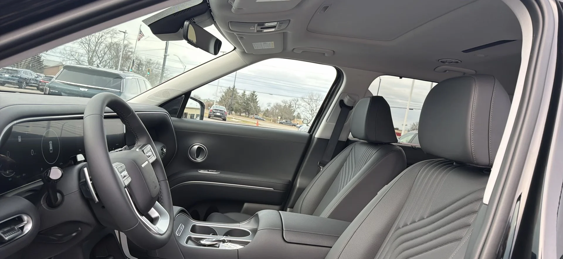 New 2026 Abyss Black Pearl Hyundai SEL Premium 7P image 11