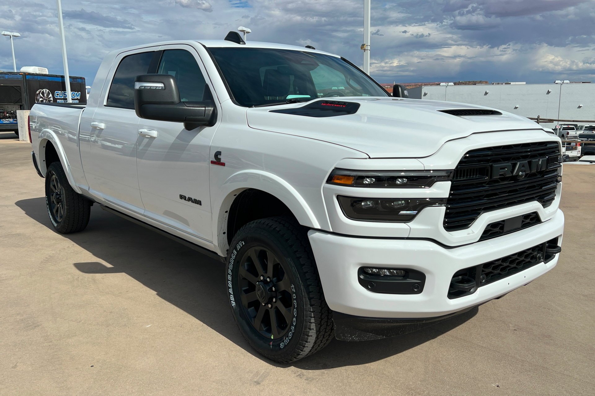 New 2027 Bright White Clear-Coat Exterior Paint RAM Laramie image 8