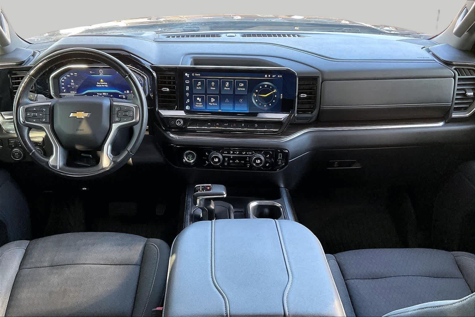 Used 2023 BLACK Chevrolet LT image 15