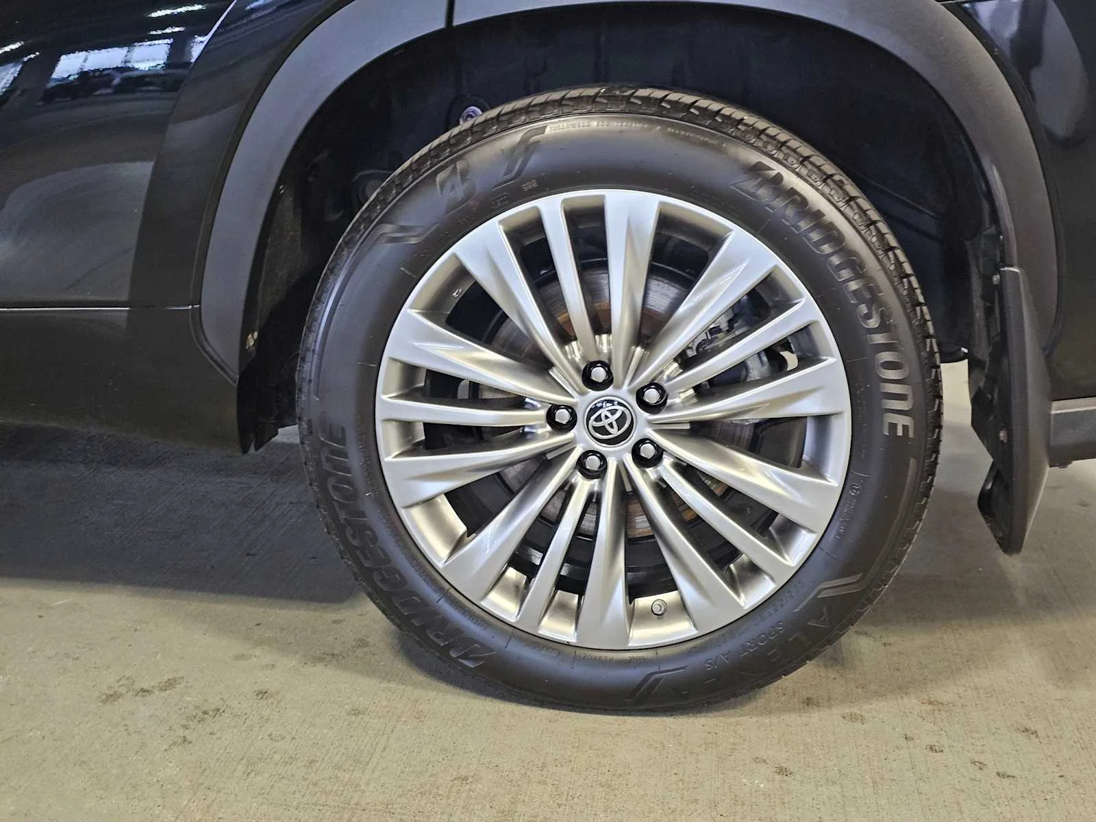 Used 2022 Midnight Black Metallic Toyota Hybrid Platinum image 8
