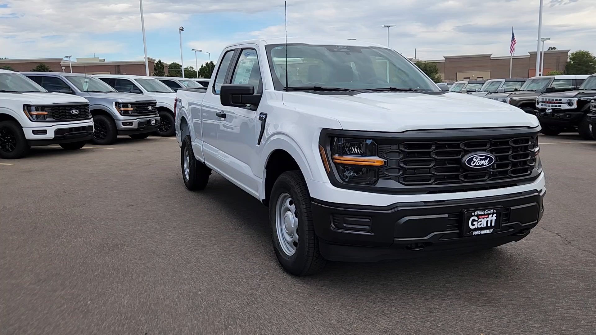 New 2026 Oxford White Ford XL image 7