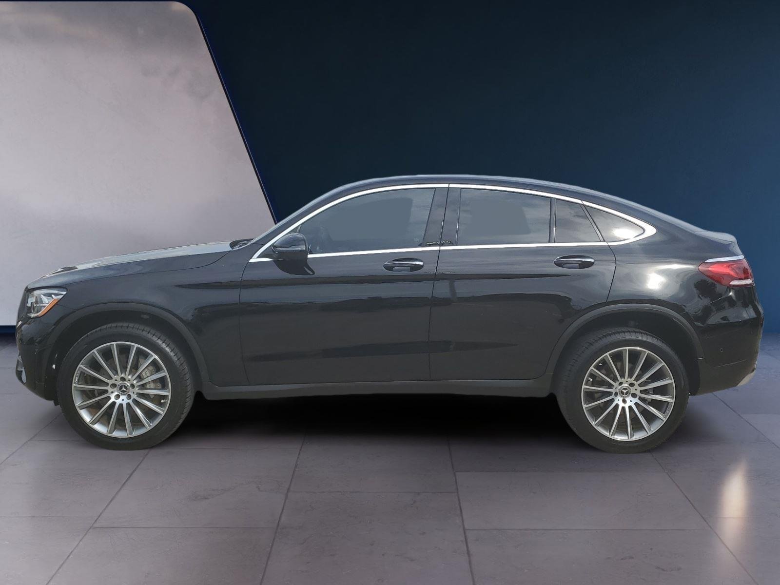 2022 Mercedes-Benz GLC Coupe GLC300 - Photo 2
