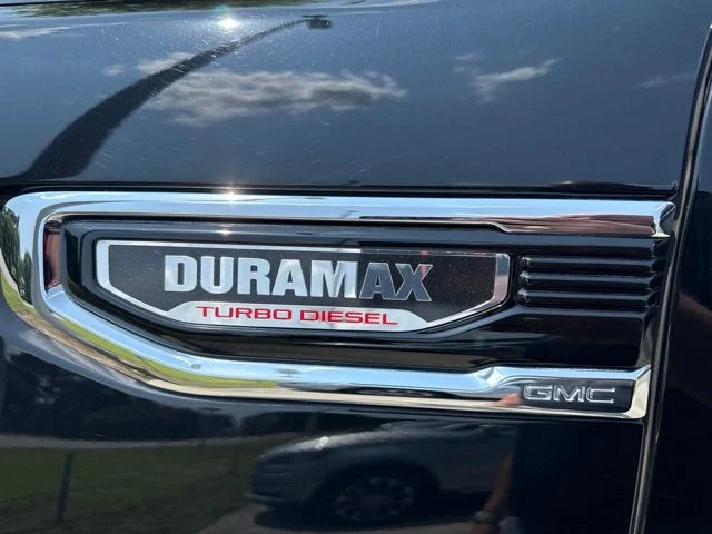 Used 2024 Black GMC Denali image 14