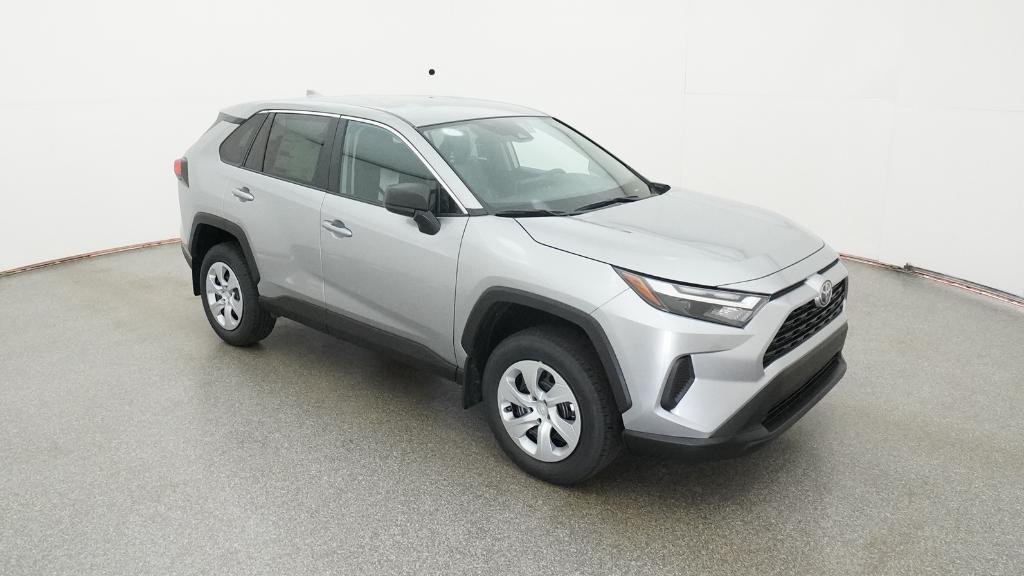 New 2025 Silver Sky Metallic Toyota LE image 18