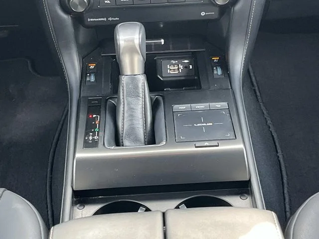 Used 2023 Gray Lexus 460 image 18
