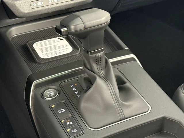 New 2027 Aurora Black Pearl Kia X-Line S image 19