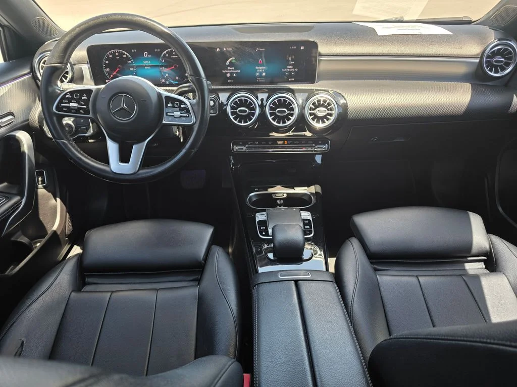 Used 2019 White Mercedes-Benz A 220 image 18