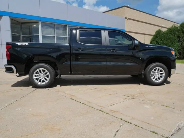 2026 Chevrolet Silverado 1500 LT - Photo 8