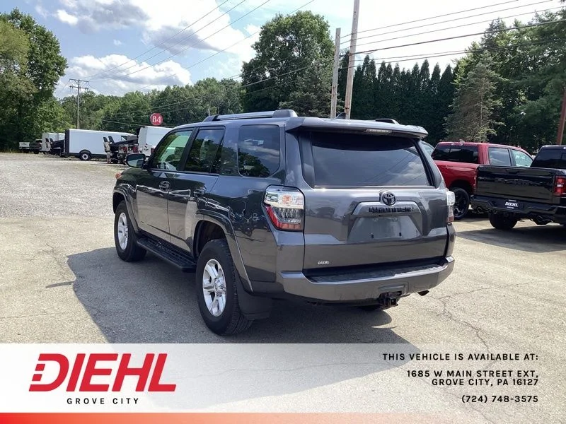 Used 2022 Gray Toyota SR5 Premium image 5