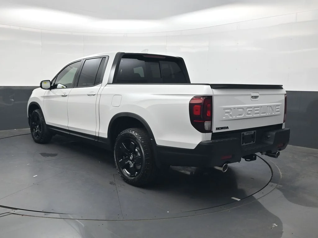 New 2026 Platinum White Pearl Honda Black Edition image 6