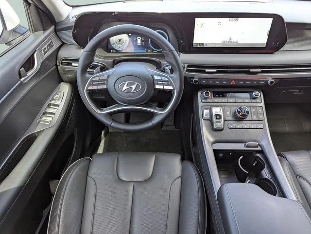 Used 2025 White Hyundai Limited image 17