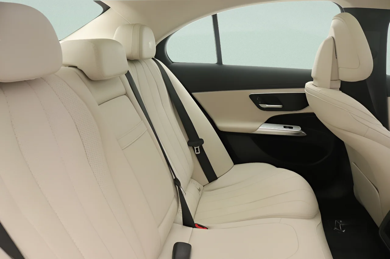 2024 Mercedes-Benz E-Class E350 - Photo 28