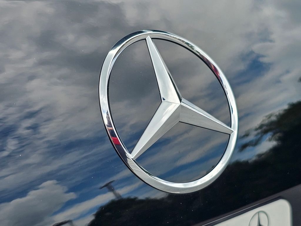 New 2026 Night Black Mercedes-Benz GLA 250 image 12