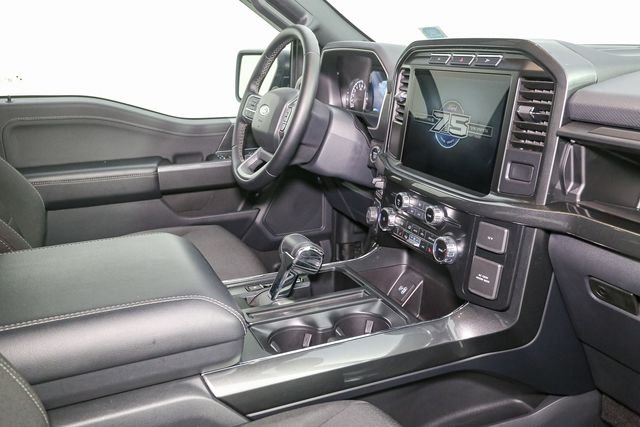 Used 2023 Silver Ford XLT image 17