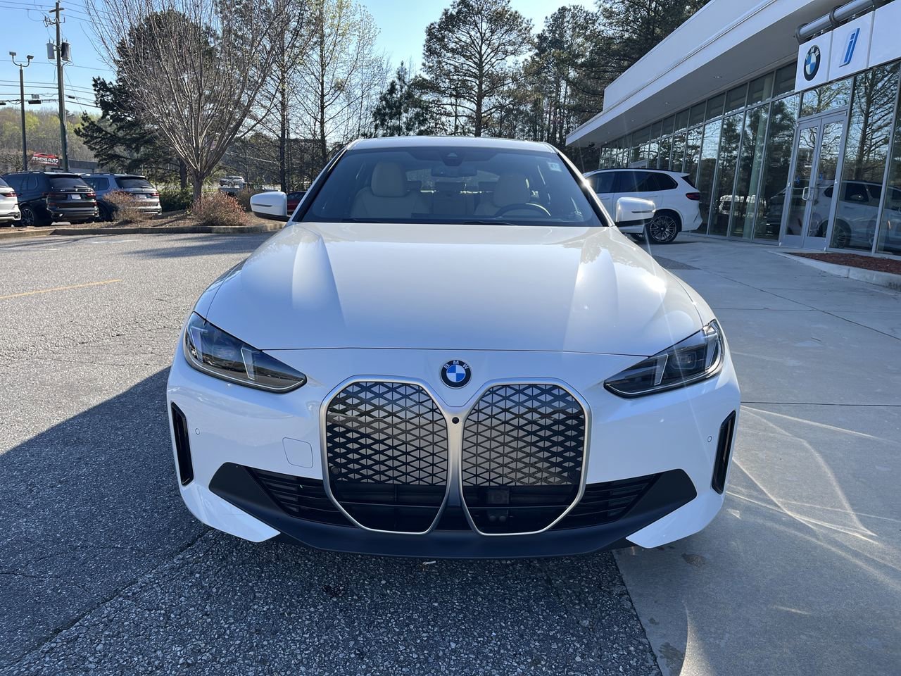 Used 2026 Alpine White BMW eDrive40 image 3