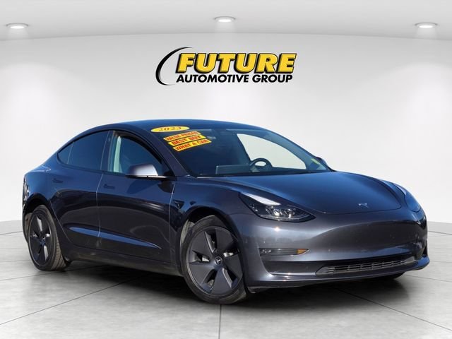 Used 2023 Blue Tesla Long Range image 1