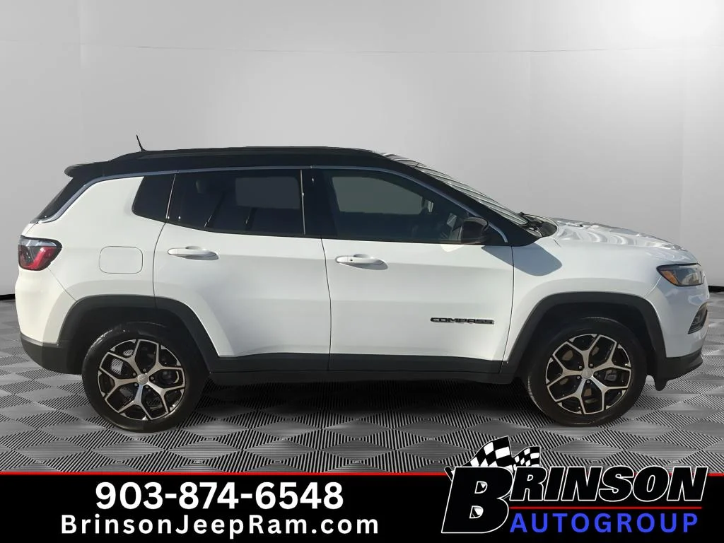 Used 2024 White Jeep Limited image 8