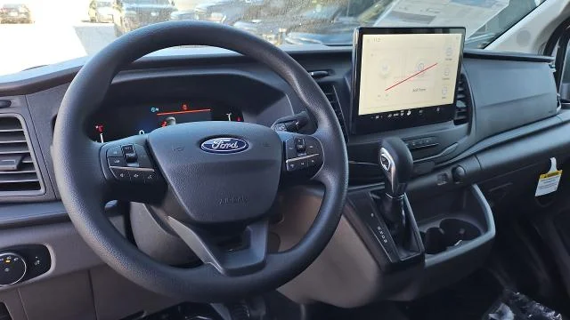 New 2026 Oxford White Ford 250 LR RWD image 23