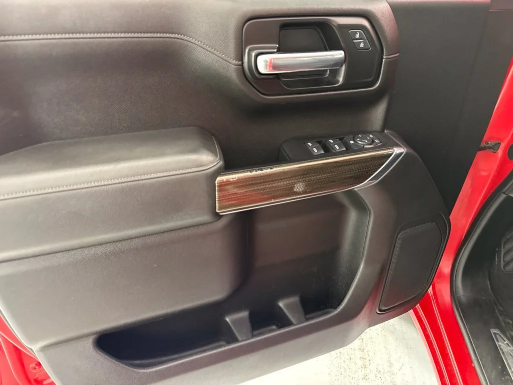 Used 2021 Red Chevrolet LT image 28