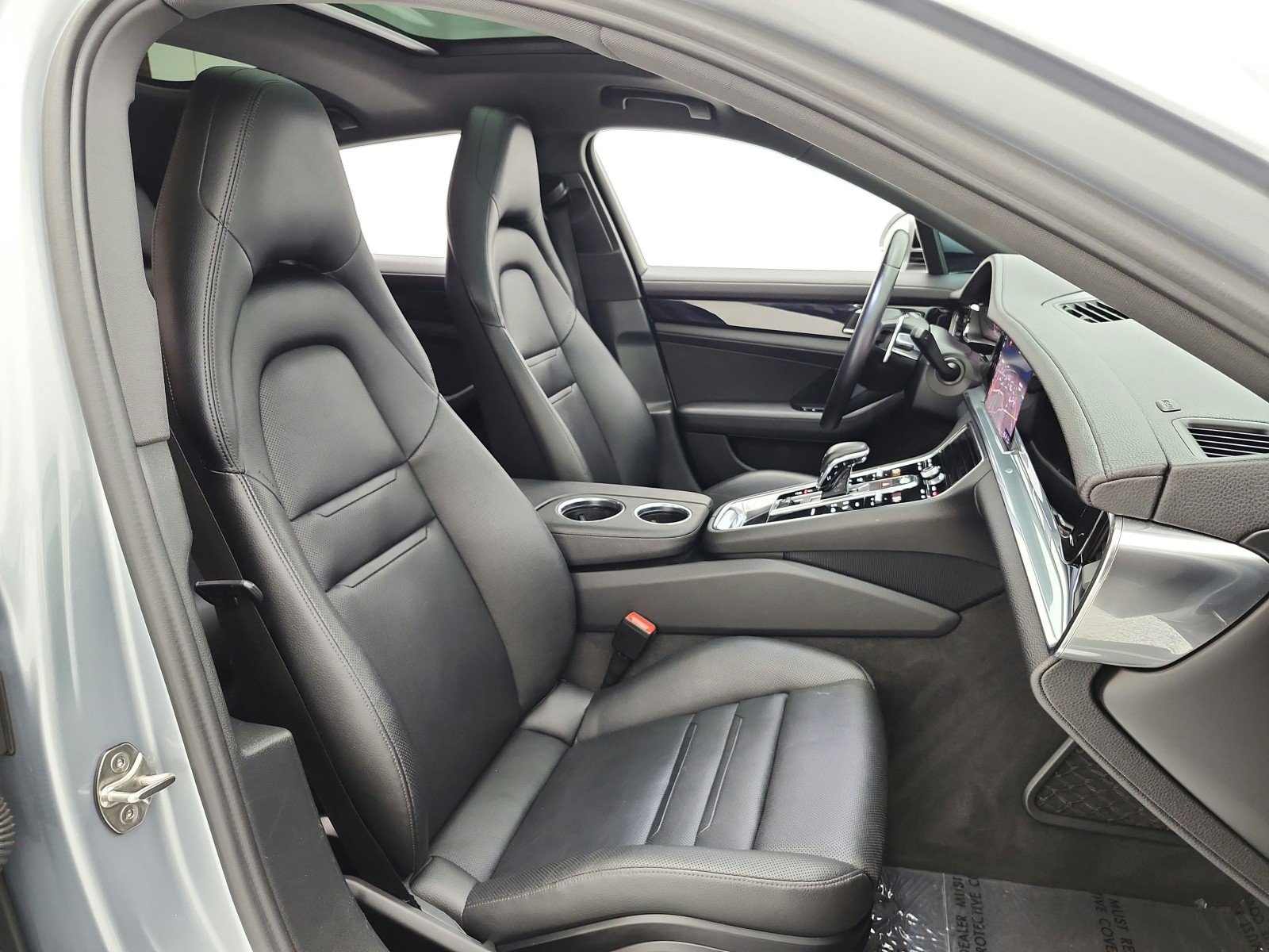 Used 2021 Dolomite Silver Metallic Porsche  image 19